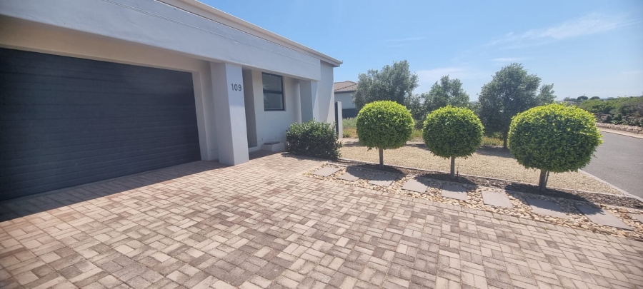 3 Bedroom Property for Sale in Calypso Beach Western Cape